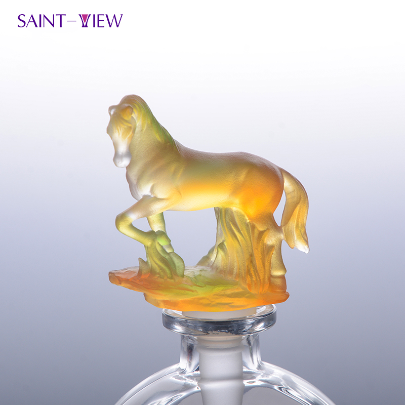 Perfume Topper 3